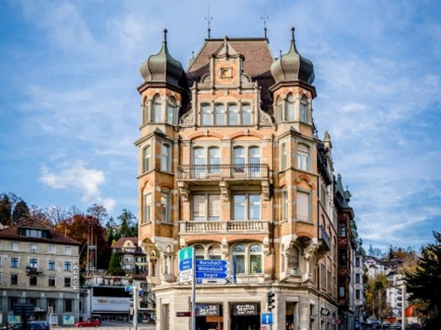 Zentrale Räumlichkeiten in charaktervoller Liegenschaft