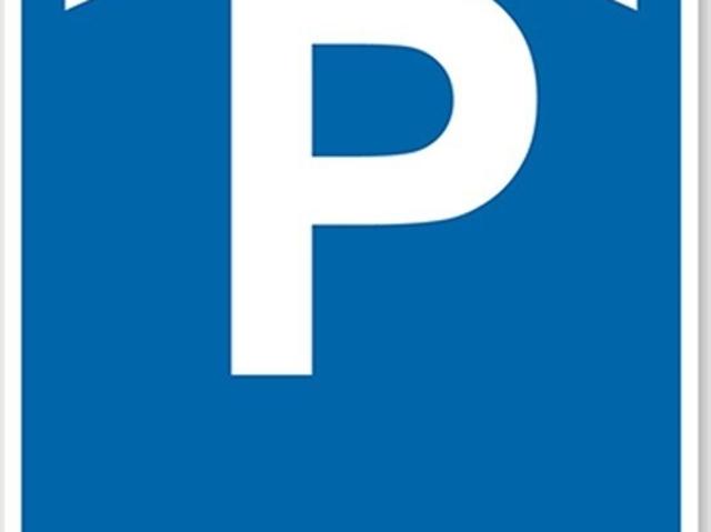 Zentraler Einstellplatz im Zentrum