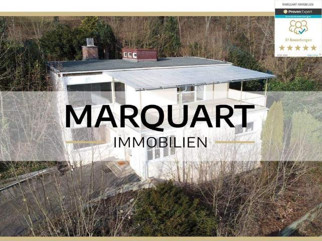 Zentrumsnahes Anwesen in direkter Waldrandlage mit Panoramablick auf den Kurgarten