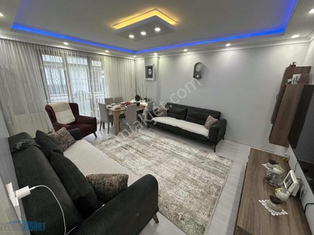 Zengin İnşaat Tan Satılık 250 M2 Düblex Daıre Tranvayın Dibi