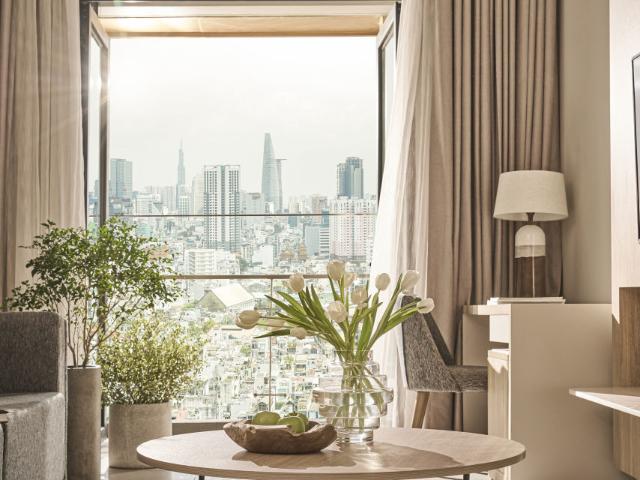 ZENITY CẮT LỖ SÂU 6,5 TỶ BẮT ĐÁY QUẬN 1 VIEW PHÁO HOA