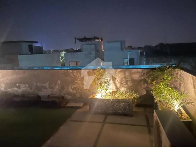ZEE Marketing & Builder Offers 1 Kanal Near To Park & Main Commercial In DHA Phase 7 Awesome Location In 1 Kanal Available