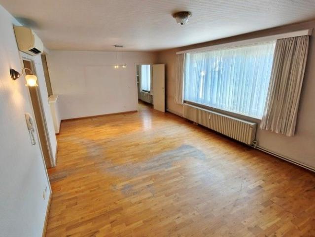 Zeer centraal gelegen appartement op bovenste verdieping