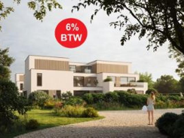 Zeer ruim gelijkvloers 3 kamer appartement 130m² met tuin