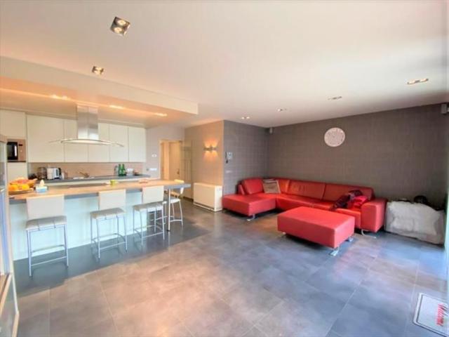 Zeer ruim en instapklaar appartement 2slpk in kleine resid