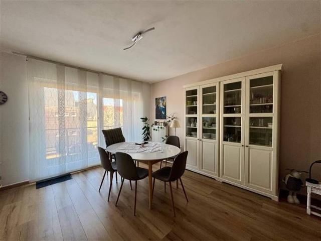 Zeer ruim en instapklaar appartement met 2 slaapkamers en 2