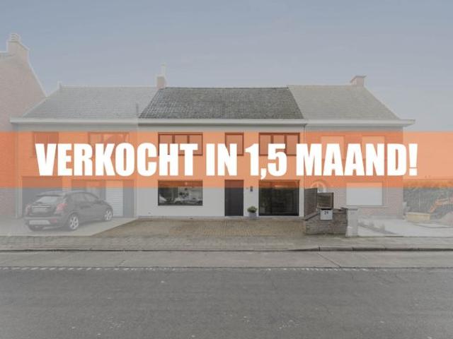 Zeer ruim en mooi afgewerkte woning met 4 slaapkamers!