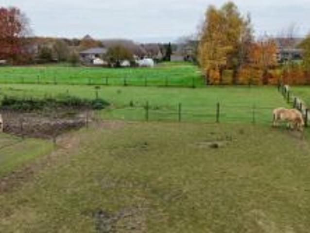 Zeer rustig gelegen bouwgrond op 7are 95ca