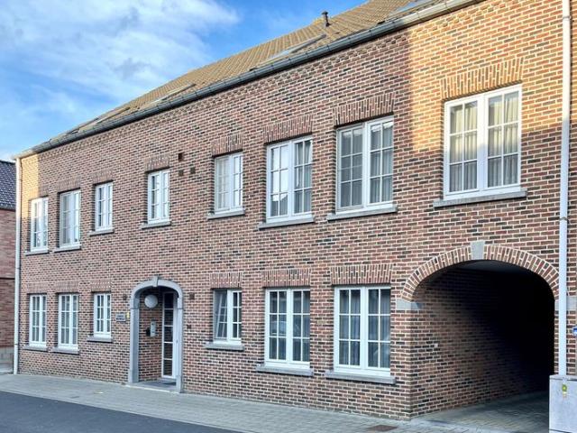 ZEER VERZORG APPARTEMENT MET 2 TWEEPERSOONSSLAAPKAMERS