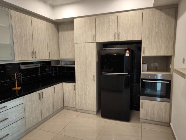 ZEFER HILL CONDO Puchong Jaya 2109 sqft With RENO FULLY FURNISHED
