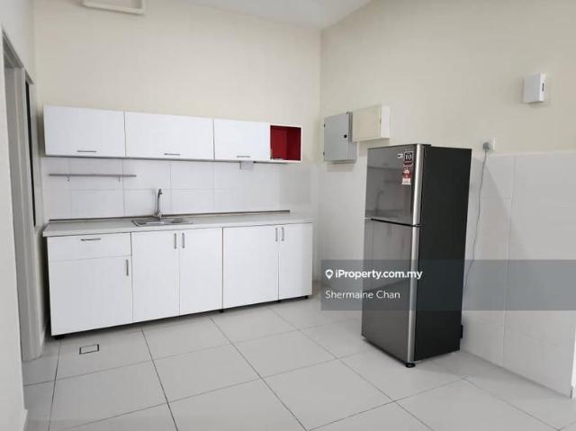 Zefer Hill Residence, BANDAR PUCHONG JAYA, Puchong