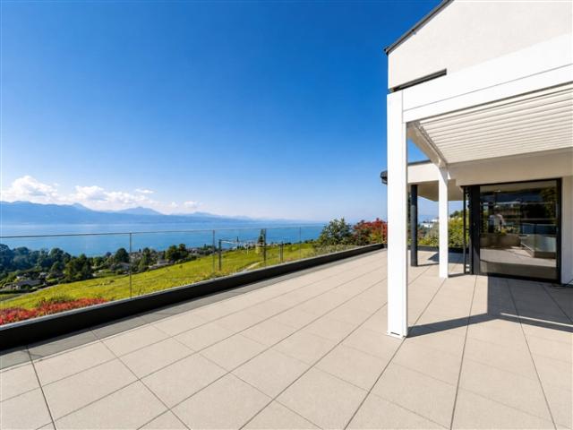 Zeitgenössische 7 Zimmer Immobilie im Herzen von Lavaux