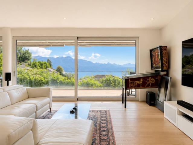 Zeitgenössische Wohnung im Herzen des Lavaux, mit Panorama auf den Genfersee