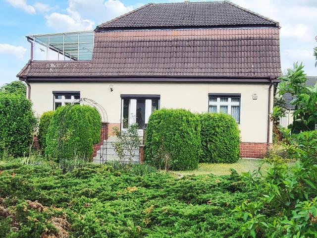 Ihr zukünftiges Schmuckstück: Solides EFH/ZFH mit Altbaudetails und großem Potenzial