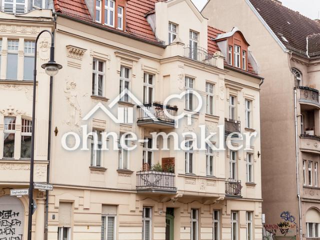 Zeitmietvertrtag. Schöne 3 Zi Altbau DG Etage
