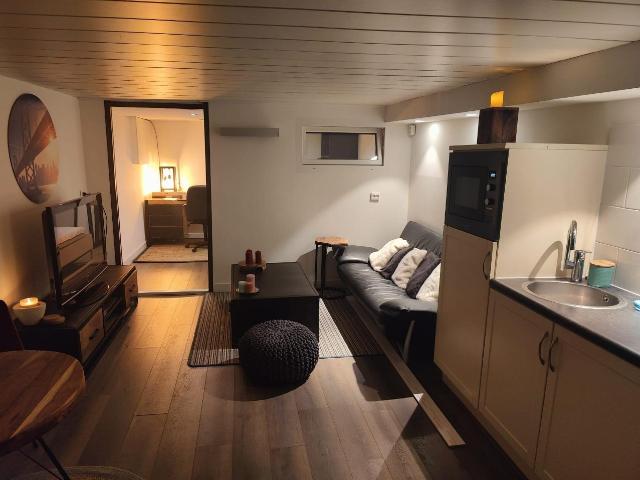 Zelfstandige Studio Luxe nieuw gemeubileerd