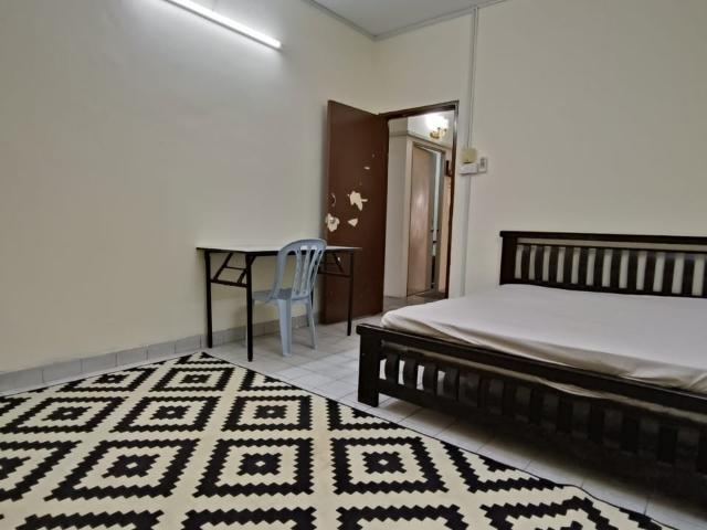 ZER0️⃣ deposit middle room @ Jalan BU 7/5 with affordable price R640/month
