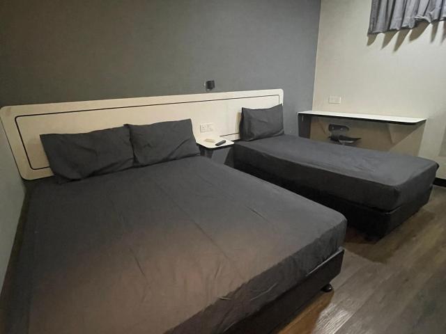 Zero dep, no agent fee, kota kemuning, single room