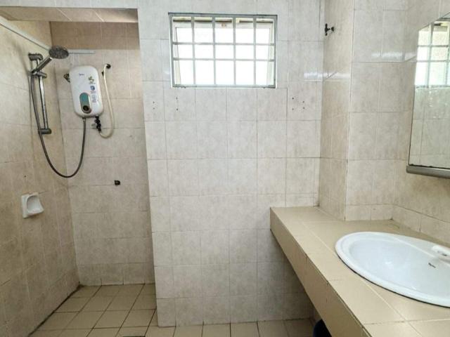 Zero Depo 1 Month Depo | Fully Furnished Medium Room at SS2