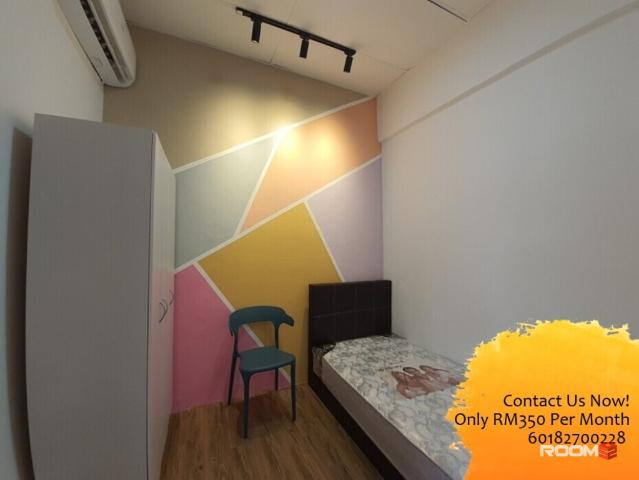 Zero Deposit Cozy room in Puchong jaya near LRT station