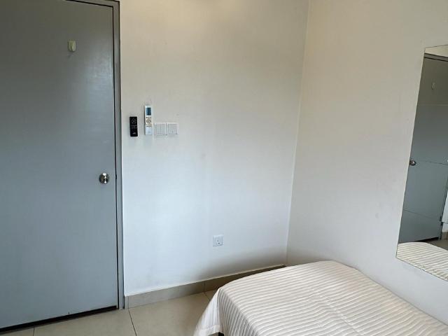 Zero deposit‼️all male middle room 3 at residensi suasana damansara damai