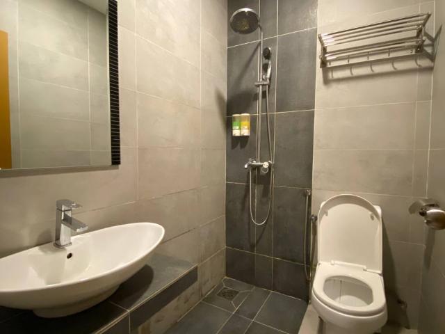 【Zero Deposit Available Now】 SS3 Area Master Bedroom, 6Mins To Paradigm Mall, With Private Bathroom