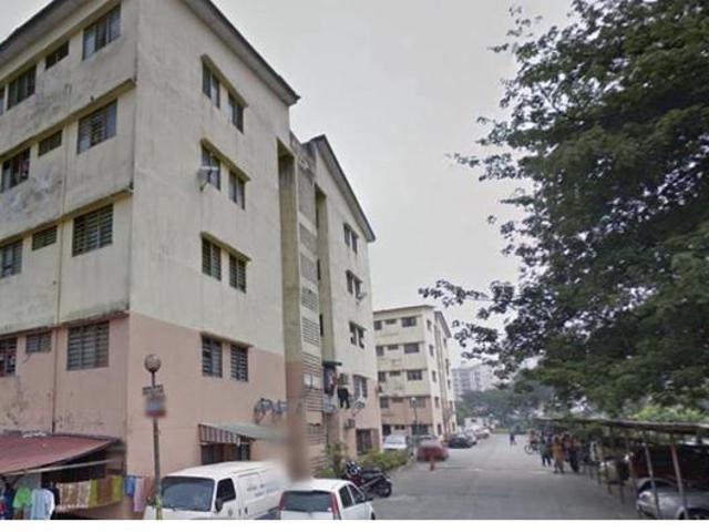 Zero Deposit below market Flat Taman Sri Manja Petaling Jaya for SALE
