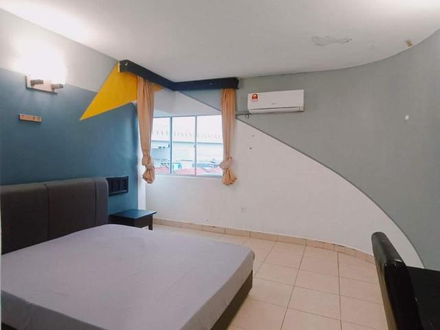 Zero Deposit Bilik Sewa Konsep Hotel @ CIQ Rebate up to RM200!