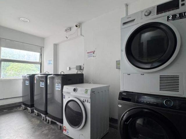 ［Zero Deposit ] Kota Kemuning Single Room | Fully Furnished | Near LRT | Move in immediately ✔