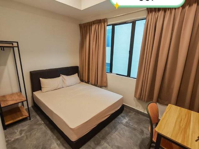 ‼️ZERO DEPOSIT‼️ HOTEL SENIMAN@JLN IPOH MASTER ROOM FOR RENT4Min Walking Distance to Sentul Barat MRT