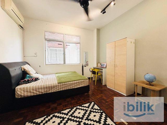 Zero Deposit Large Room at Bukit OUG Condo near LRT Awan Besar and Pavilion Bukit Jalil