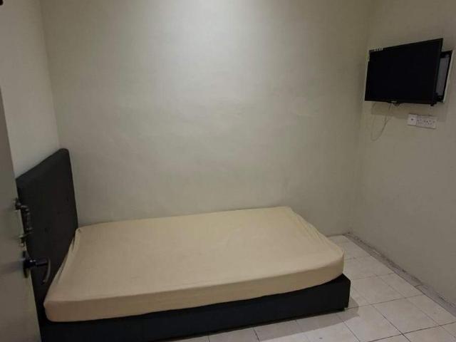 ZERO DEPOSIT⚡LIMITED PJ SS3 SINGLE BED ROOM WITH PRIVATE BATHROOM⚡FULLY FURNISHERMOVE IN IMMEDIATELY