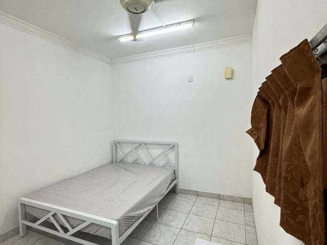 ❗Zero Deposit❗ ❗ Move in Immediately❗❗ Nice and Cozy room in Bandar Utama ❗