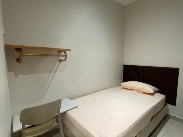 ZERO DEPOSIT, Master Room in Mahkota Cheras