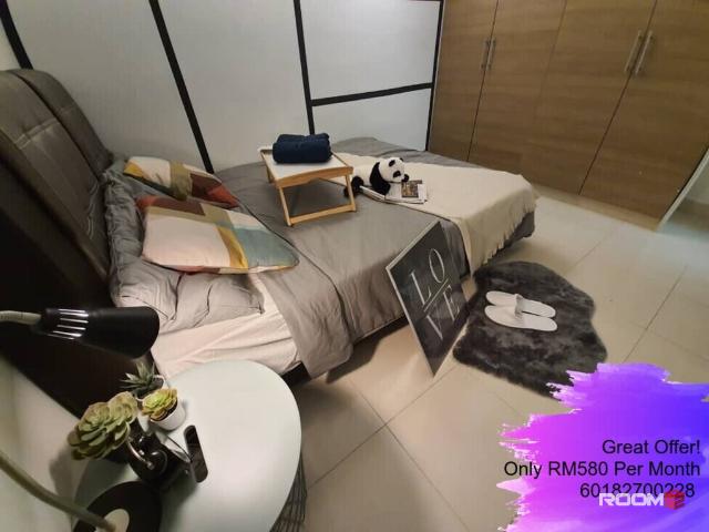 Zero Deposit Medium Brand new Room, Suriamas free high speed Wifi