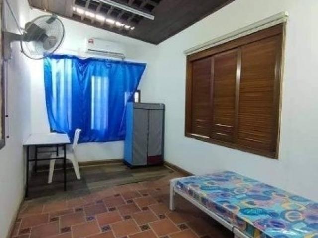 Zero deposit! Middle Room at PJS 9, Bandar Sunway