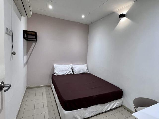 ZERO DEPOSIT PROMO Room with Private Toilet near Uptown Damansara Utama