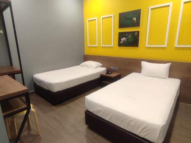 Zero deposit room available at pudu