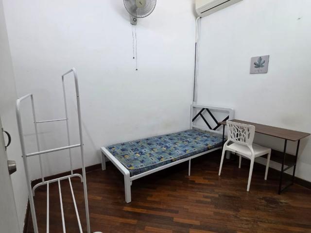 [Zero deposit] *‼️ ROOM PUCHONG PUTERI FULLY FURNISH ️Near by McDonald ️Starbucks coffee ️Columbia hospital️
