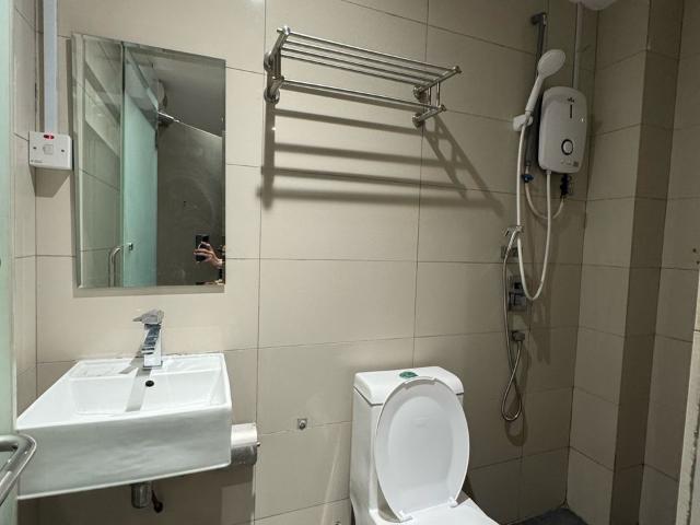 Zerp Deposit, Super convenient room in Pasar Seni, 5 min Walk to LRT/mrt