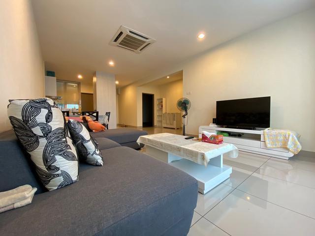 Zetapark Loft PRETTY Fully Furnished Big Unit Private Garden Setapak
