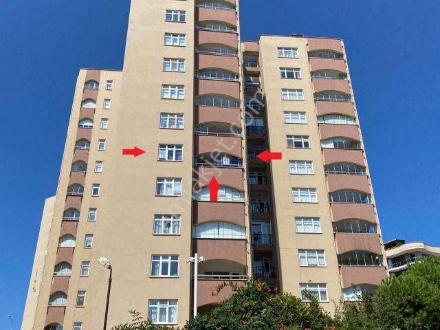 Zeytinlik Mah. Sinova Sitesinde Satılık 3 + 1 Daire