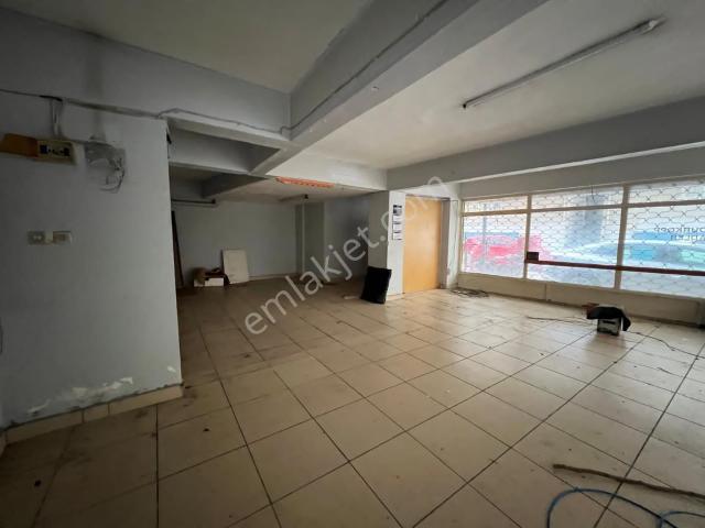 Zeytinburnu Yenidoğan 48 Sokak Arkası Düz Giriş İşyeri
