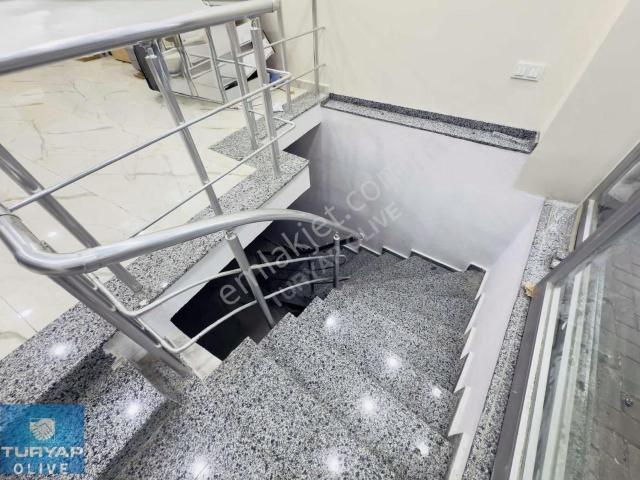 Zeytinburnu Beştelsiz'de Kiralık Dükkan