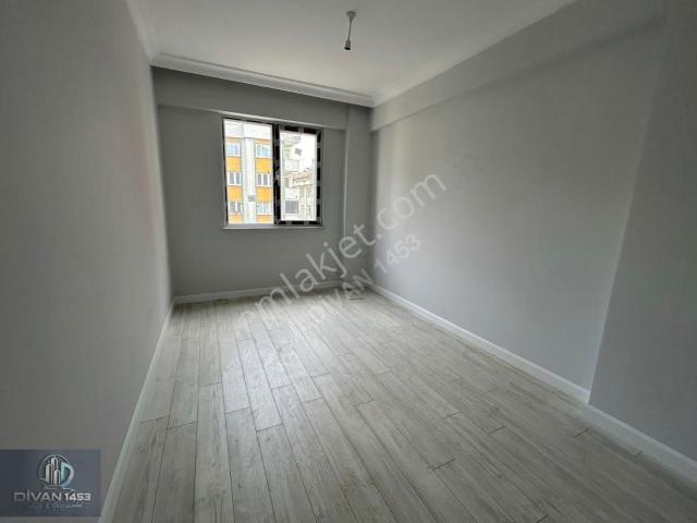 Zeytinburnu Nuripaşa Da 3+1 Sıfır Daire