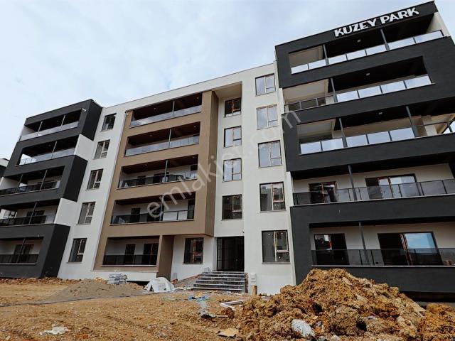 Zeybek Emlaktan Kuzey Park Evlerinde B Blok 1+1 Dairemiz Satılık