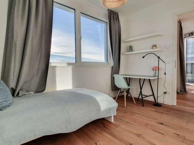 Zimmer in Wohngemeinschaft in Neubau. Hochzeit. Berlin