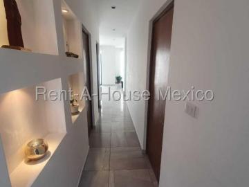 ZIBATA, se vende casa con 4 recamaras una en planta baja qh 252996