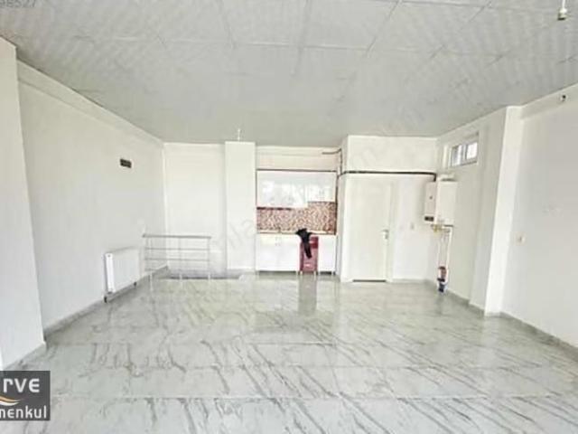 Zirveden 110m2 Satılık Depolu Dükkan