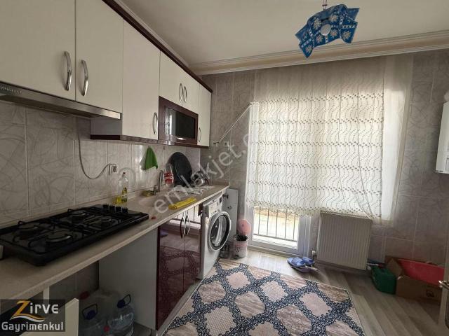 Zirve'den Yıldırım Mahallesi 2+1 Yüksek Giriş Kök Tapu Daire